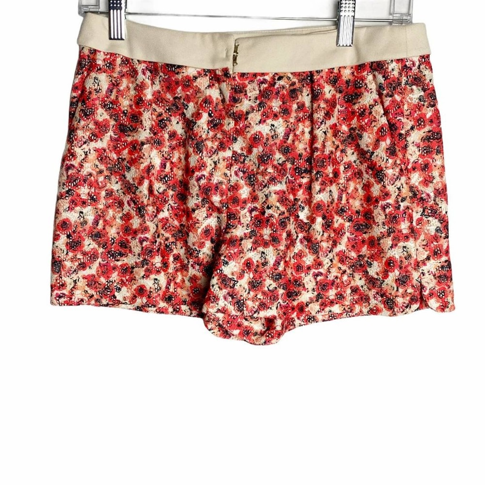 Moginn Ladies Floral Printed Mid-Rise Shorts